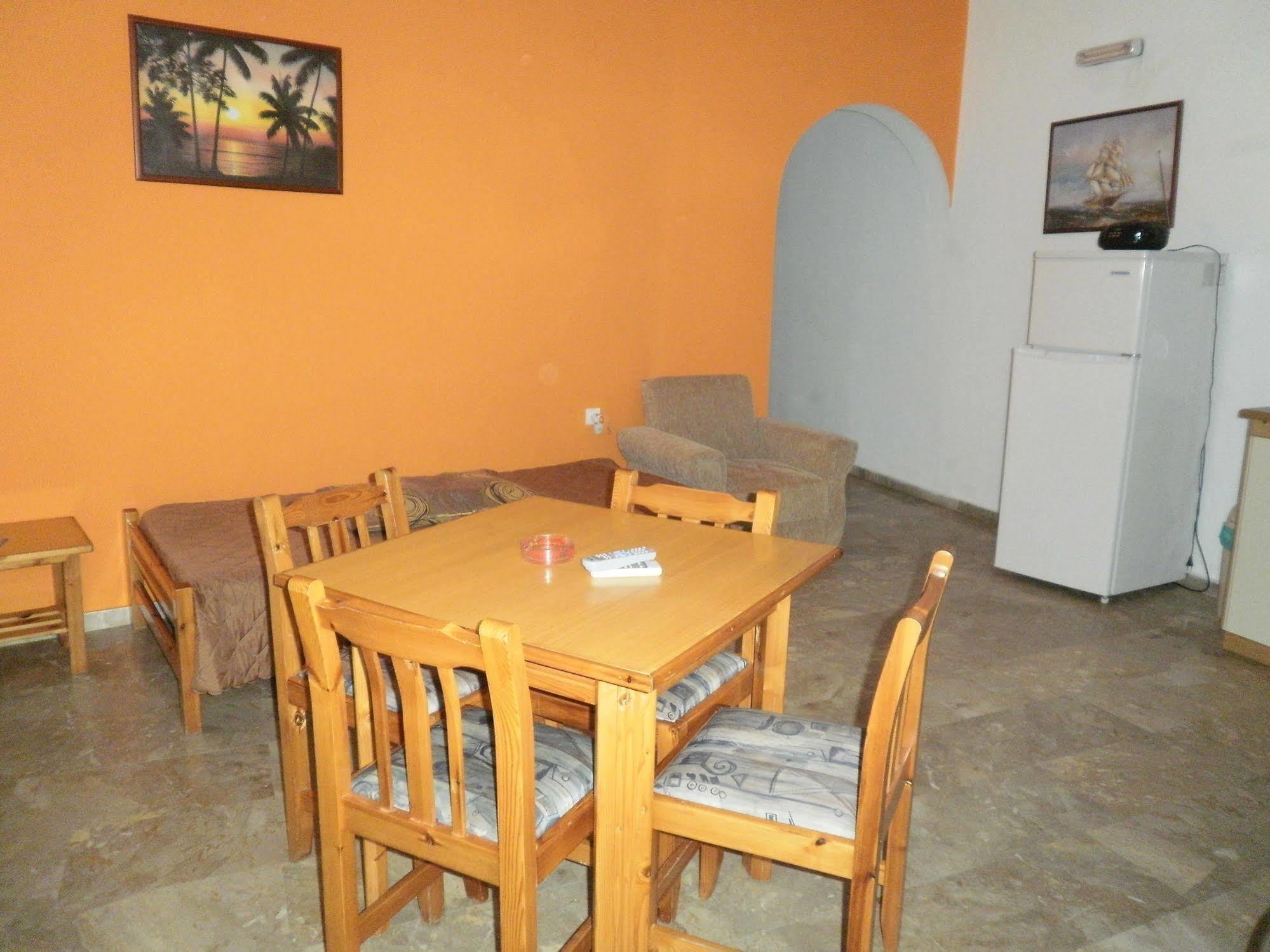 Cretasun Apartments Makrýgialos Dış mekan fotoğraf